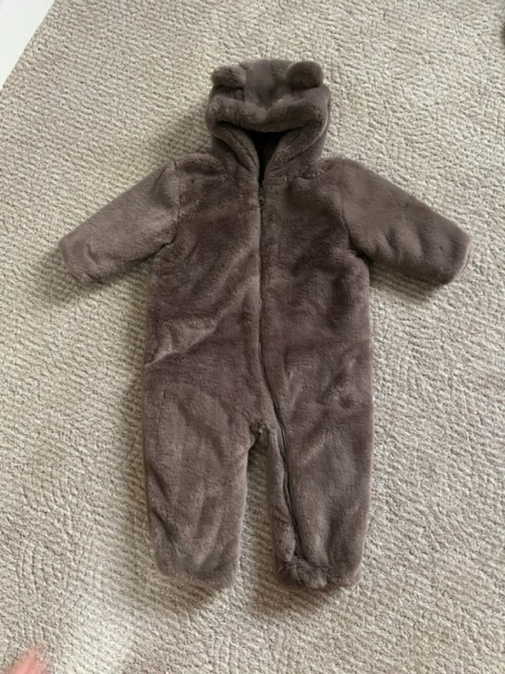 BABY GAP TEDDY BEAR ONSIE